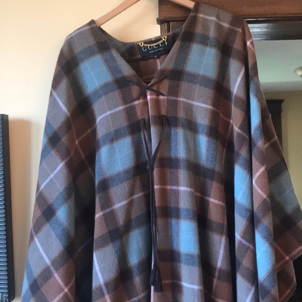 GUCCI CAPE⚡️⚡️⚡️⚡️ - Picture 3 of 6